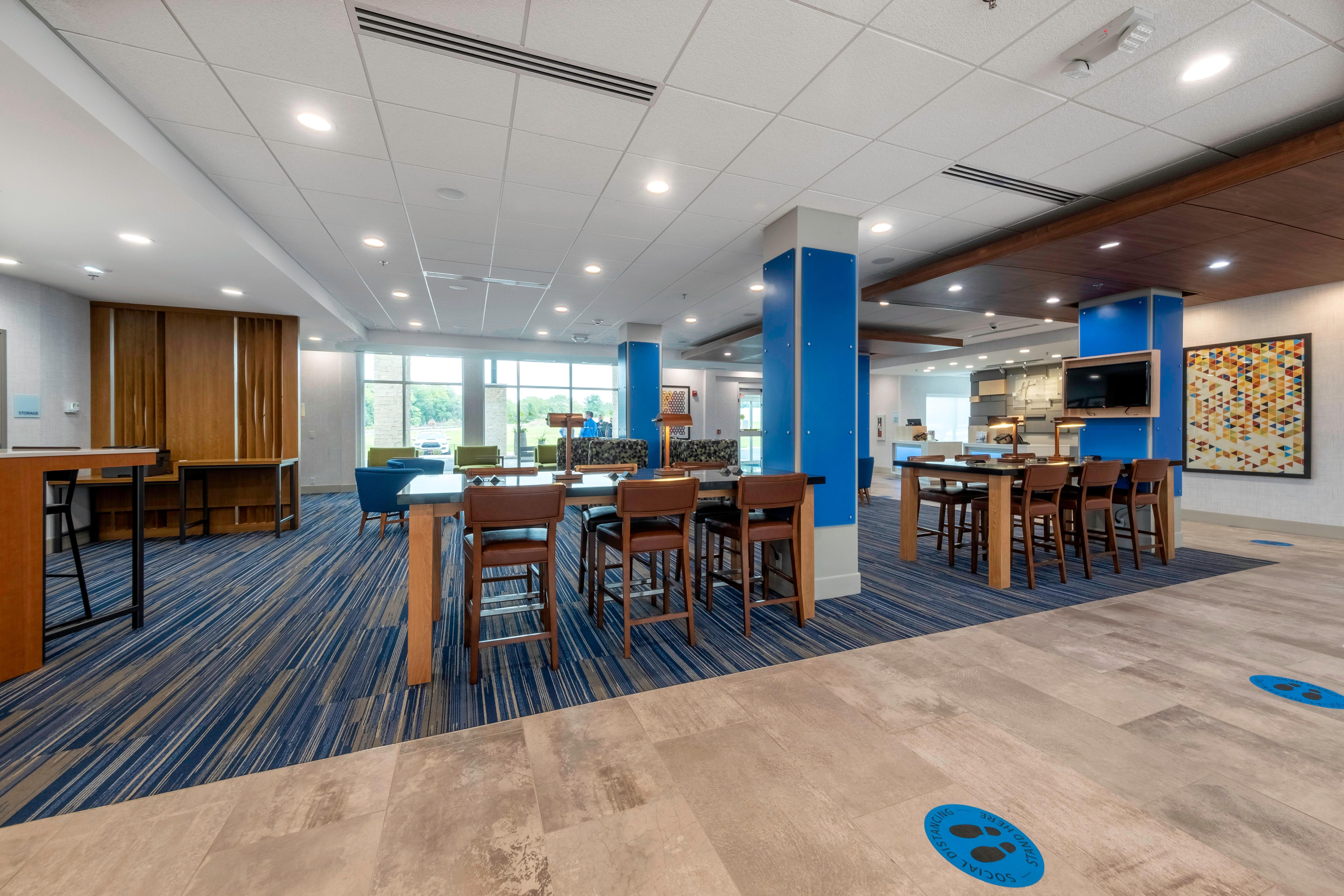 Holiday Inn Express & Suites - Staunton By Ihg Zewnętrze zdjęcie