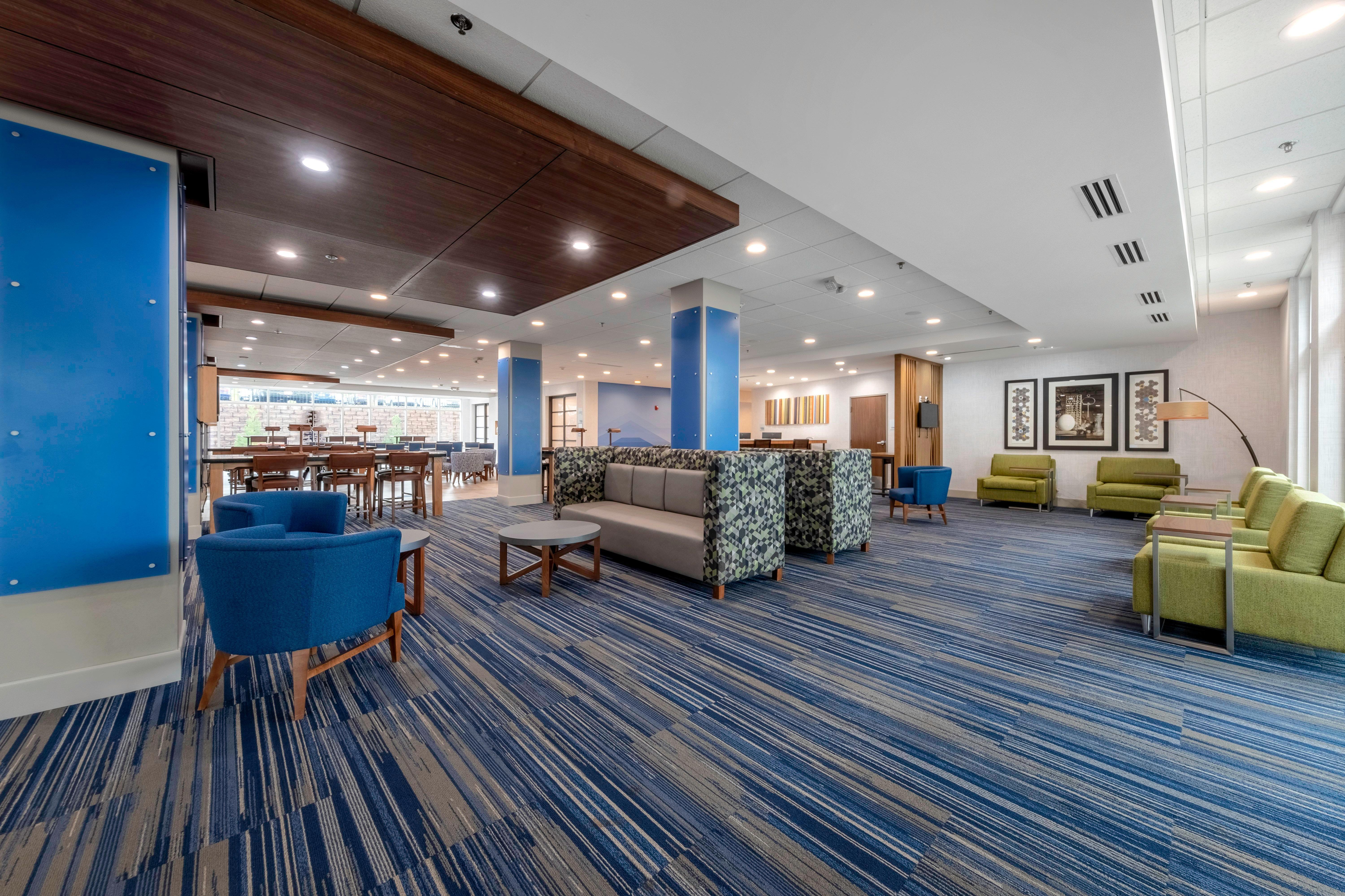 Holiday Inn Express & Suites - Staunton By Ihg Zewnętrze zdjęcie