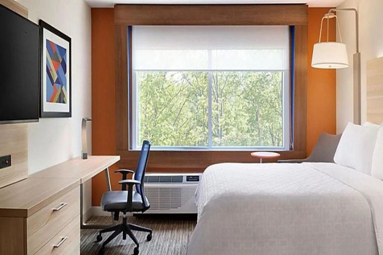 Holiday Inn Express & Suites - Staunton By Ihg Zewnętrze zdjęcie